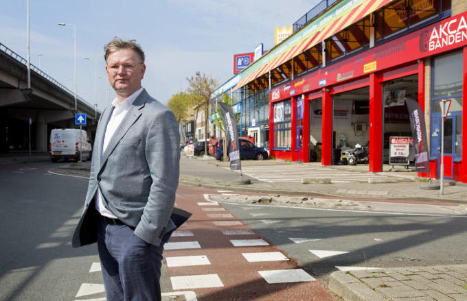 Ondernemer Frank Kapsenberg weet nog hoe het was in Spaanse Polder toen het Rotterdamse chapter van de Hells Angels er een clubhuis had Ondernemer Frank Kapsenberg weet nog hoe het was in Spaanse Polder toen het Rotterdamse chapter van de Hells Angels er een clubhuis had