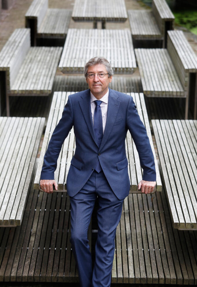 Aleid Wolfsen: 'Wij zijn niet traag, wij hebben gewoon te weinig mensen om ons werk te doen' Aleid Wolfsen: 'Wij zijn niet traag, wij hebben gewoon te weinig mensen om ons werk te doen'