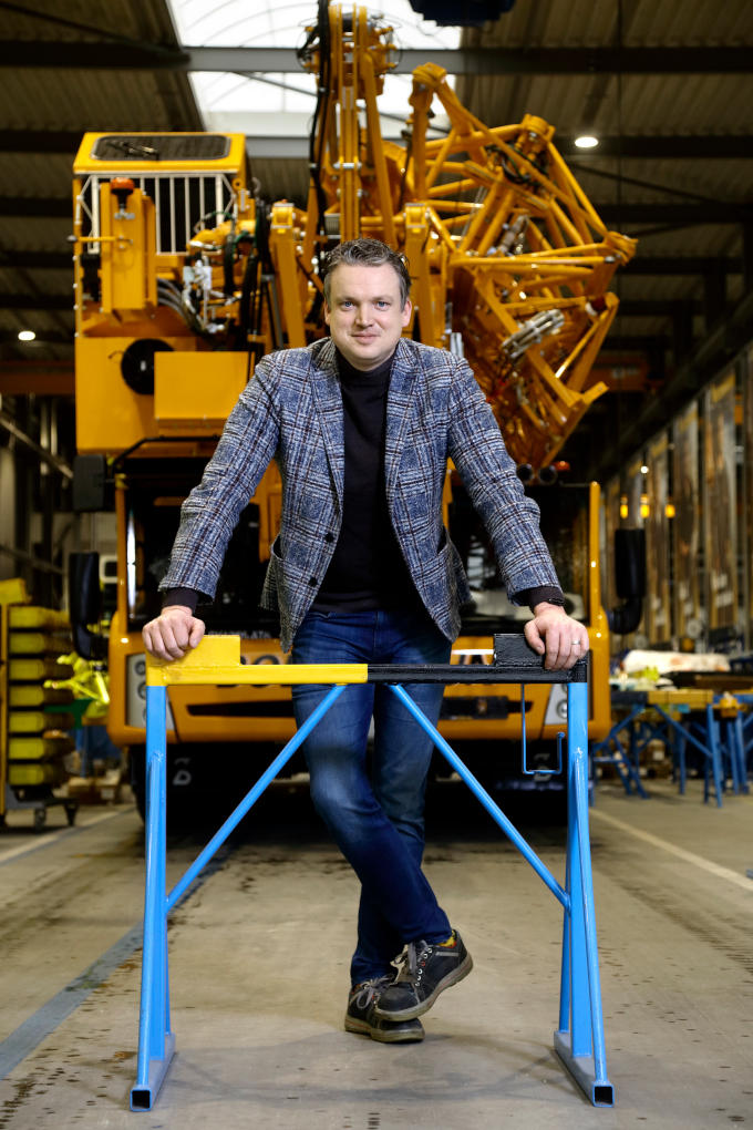 Bij toeval ontdekte Spierings Mobile Cranes een oplossing voor het stikstofprobleem: een mobiele kraan met elektrische, stille motor Bij toeval ontdekte Spierings Mobile Cranes een oplossing voor het stikstofprobleem: een mobiele kraan met elektrische, stille motor