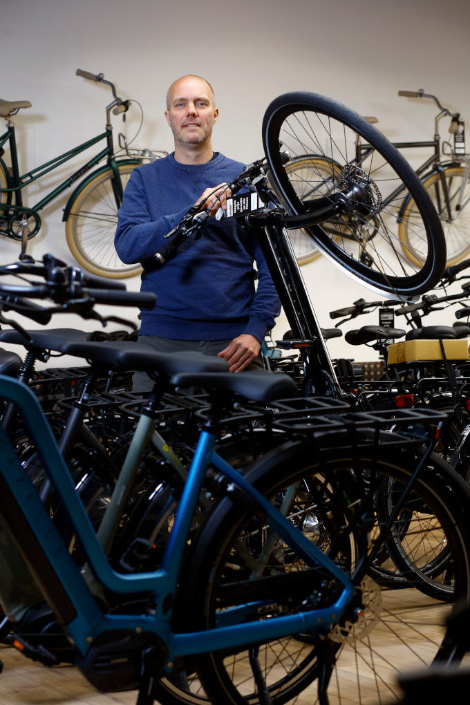 Maurits Wijzenbeek (Het Zwarte Fietsenplan): ‘Voor veel bedrijven zijn de regelingen fantastisch, maar je moet niet met uitzonderingen aankomen bij de NOW en de TVL. Dan is het: Jammer u voldoet niet’ Maurits Wijzenbeek (Het Zwarte Fietsenplan): ‘Voor veel bedrijven zijn de regelingen fantastisch, maar je moet niet met uitzonderingen aankomen bij de NOW en de TVL. Dan is het: Jammer u voldoet niet’